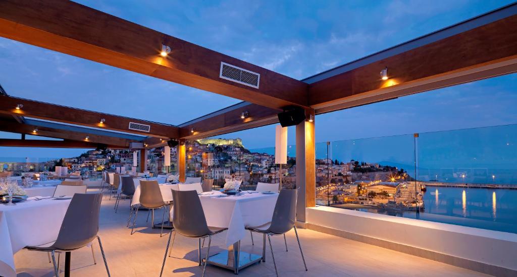 4* Airotel Galaxy - Καβάλα ✦ 2 Ημέρες (1 Διανυκτέρευση)