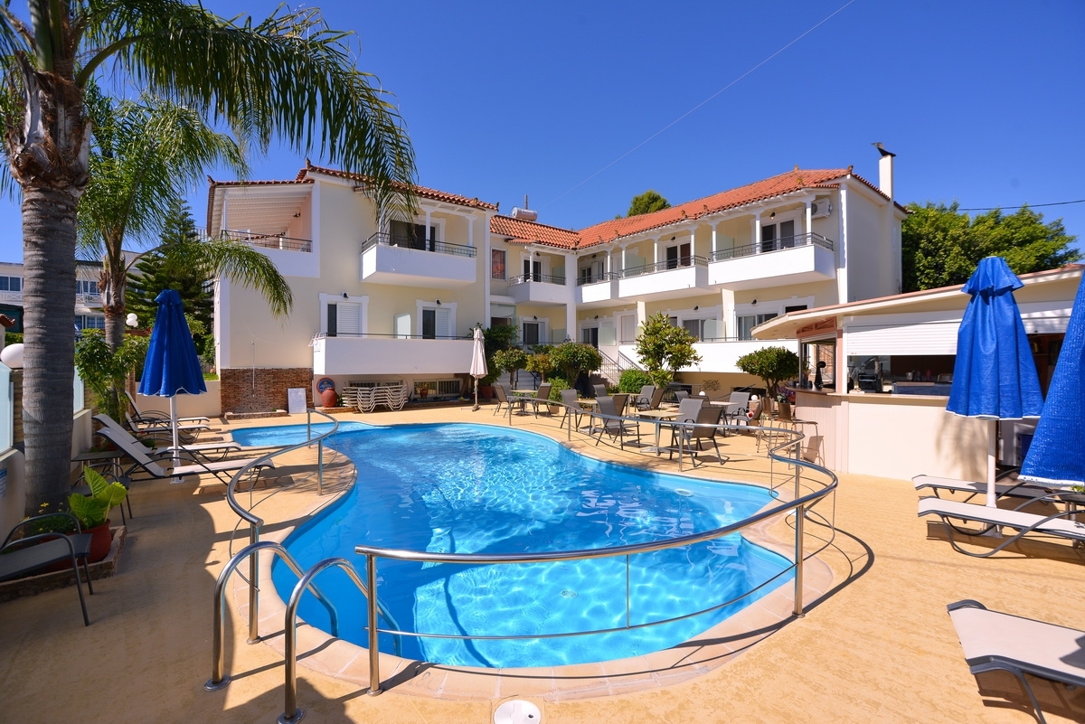 Theoxenia Hotel Apartments - Χράνοι, Μεσσηνία ✦ -25%