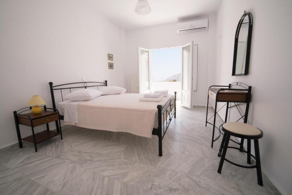 Altea Apartments - Φηρά, Σαντορίνη ✦ 2 Ημέρες (1 Διανυκτέρευση)