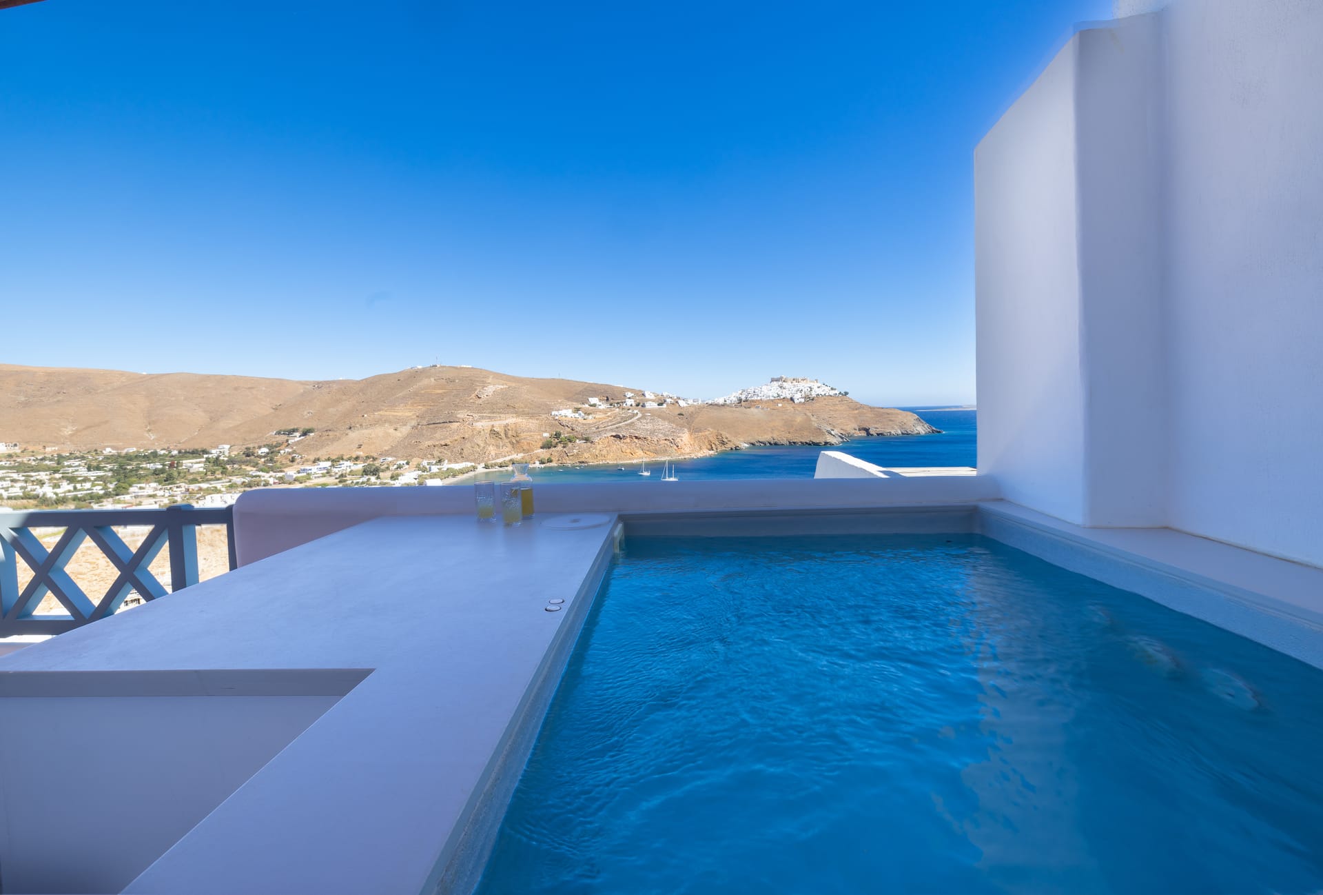 4* Infinity Blue Suites - Αστυπάλαια ✦ 3 Ημέρες (2